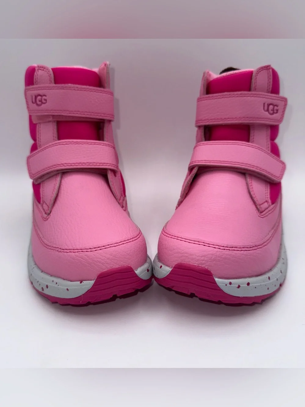 New UGG Dannie Weather‎ Waterproof Boots Little Girl US Size 3 Leather